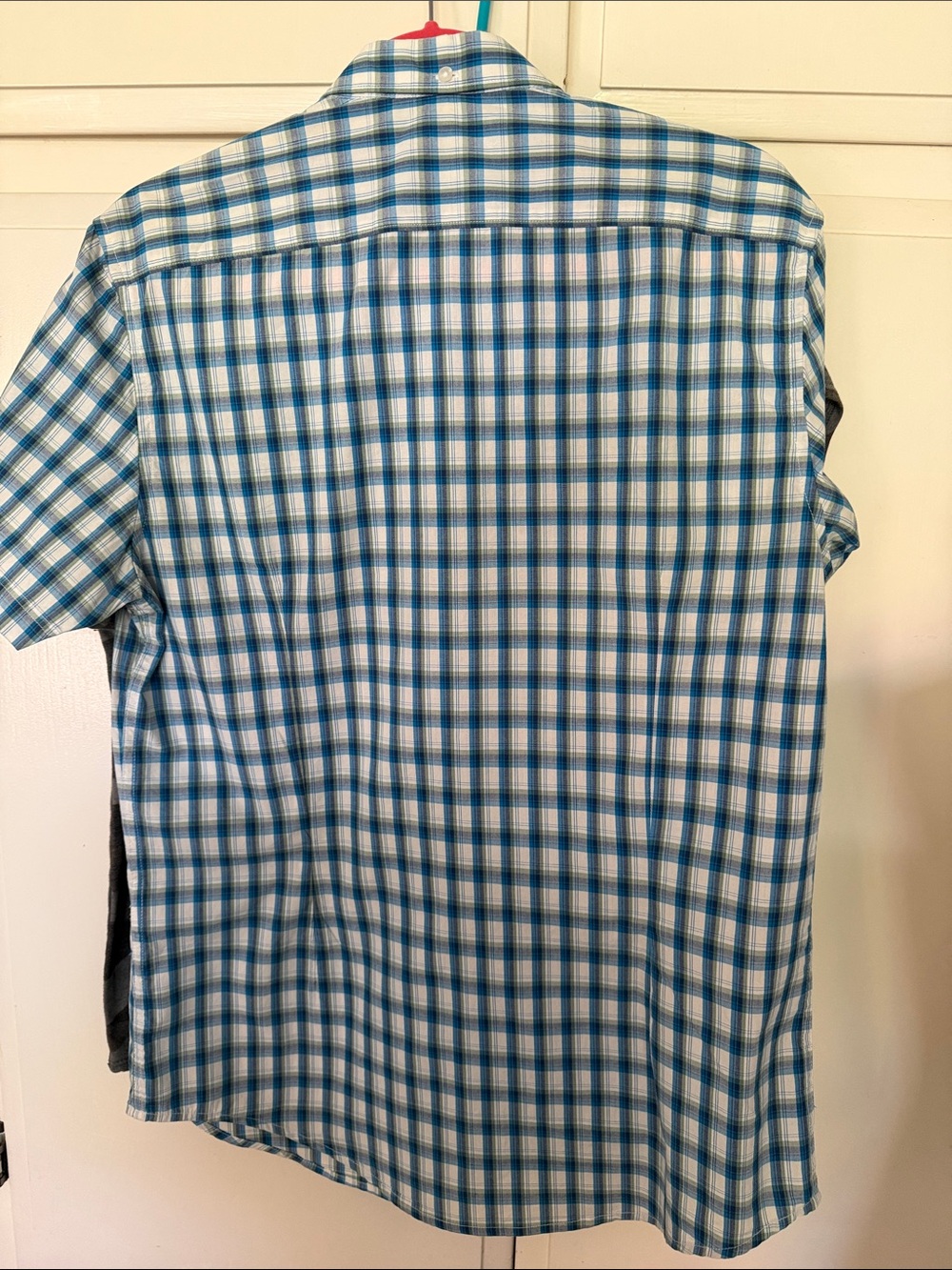 Ben Sherman Blue and White Plaid Short-Sleeve Button-Down Shirt - Picture 8 of 11